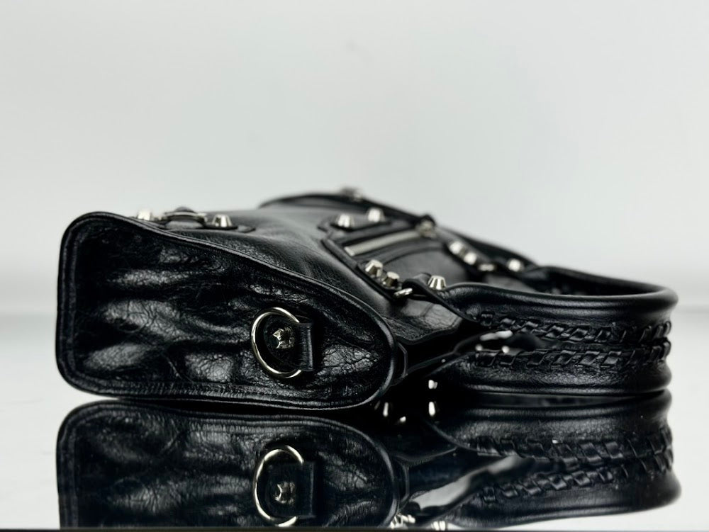 new-luxury-designer-bags-nm21575