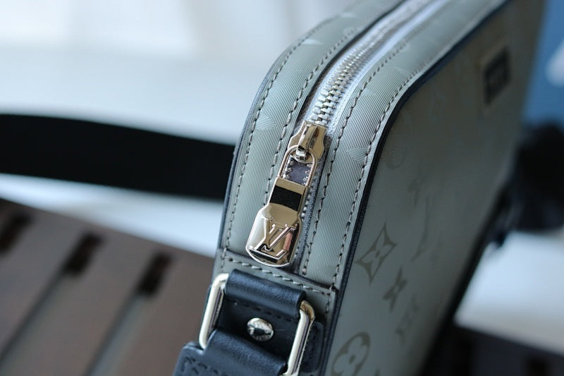 Dragons Bags ln Luxury Bag --56382