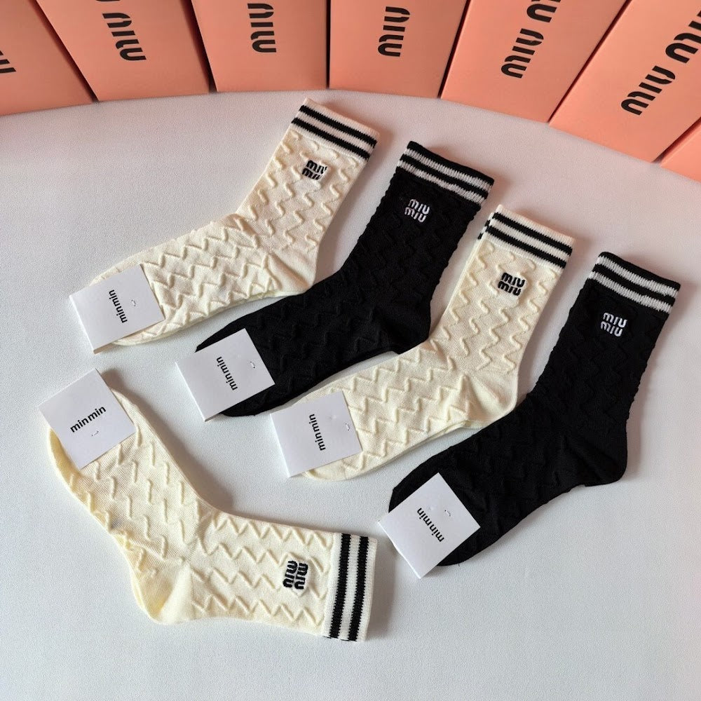 Dragons Bags Premium Luxury Socks --97889