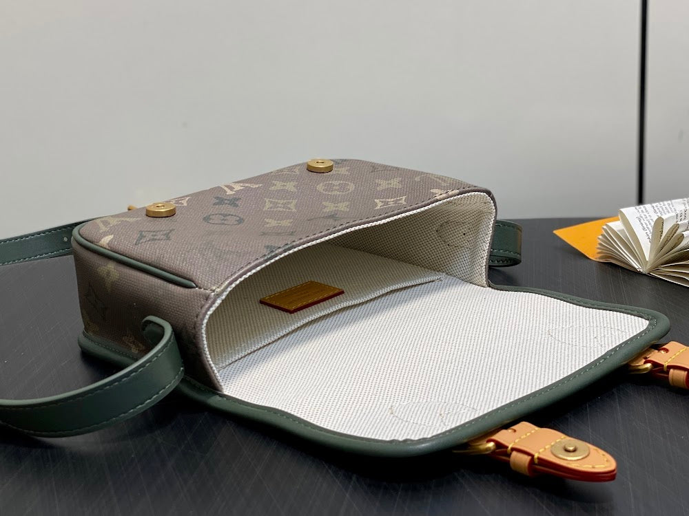 Dragons Bags ln Luxury Bag --95830