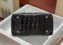 new-luxury-designer-bags-nm9216