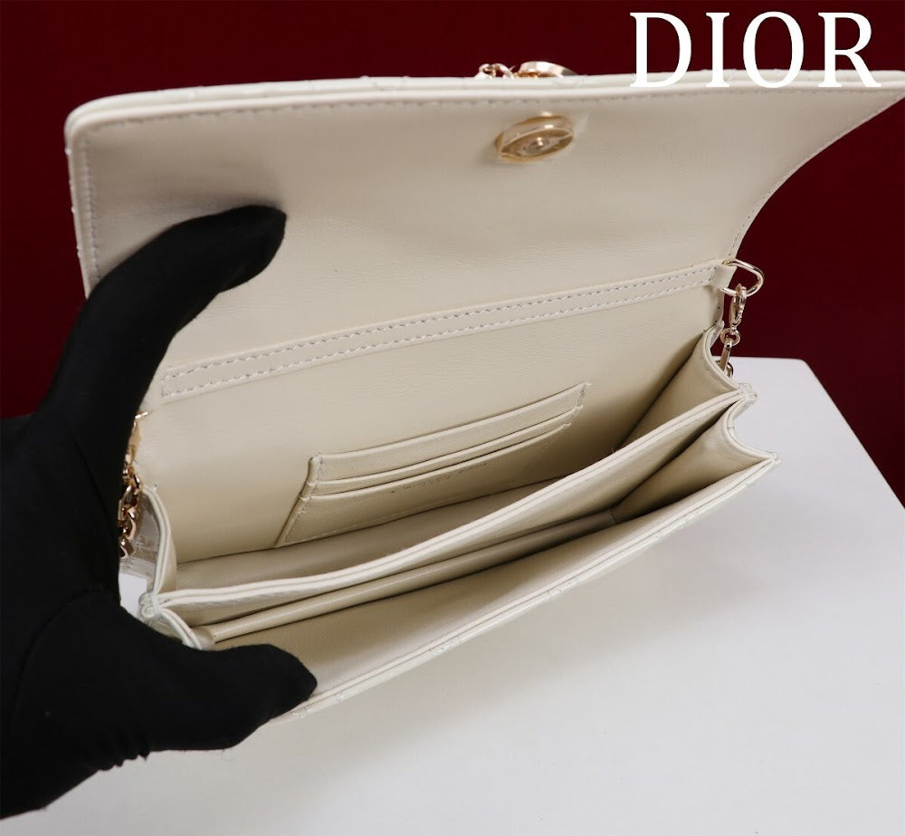 Dragons BagsDiorn Luxury Bag --116385