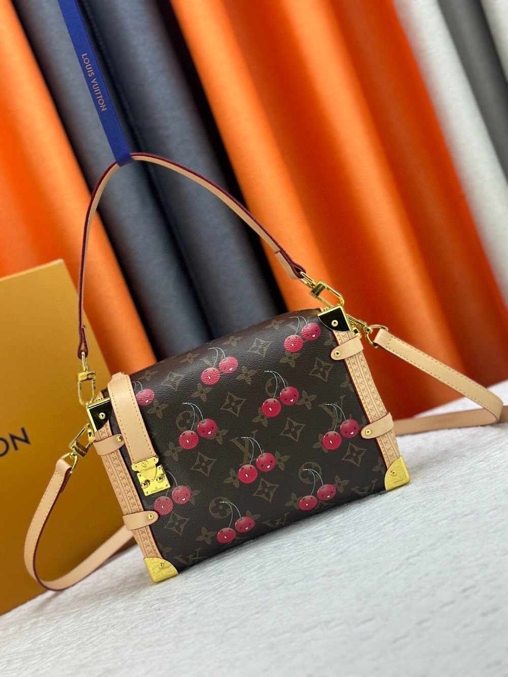 Dragons Bags ln Luxury Bag --76705