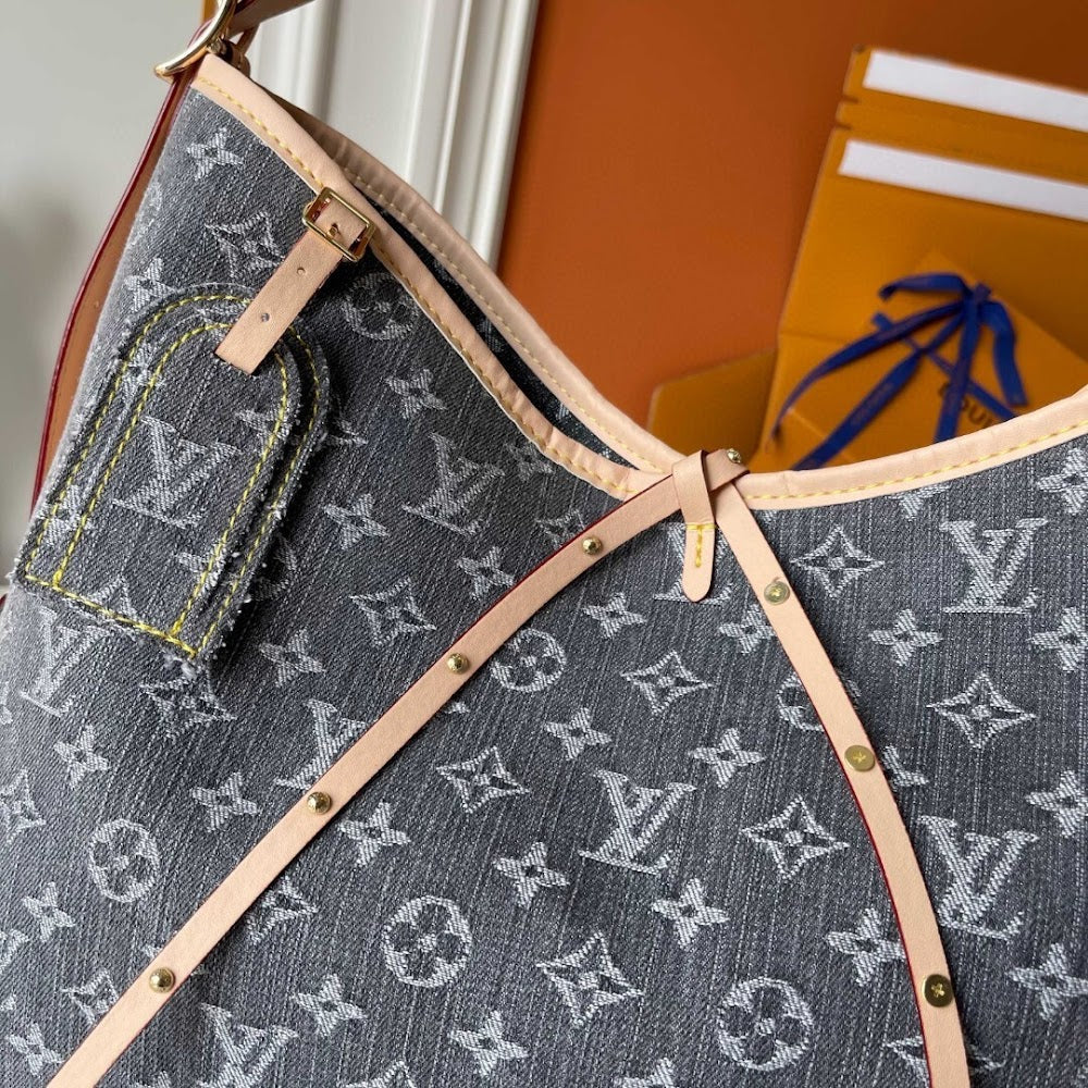 Dragons Bags ln Luxury Bag --76971