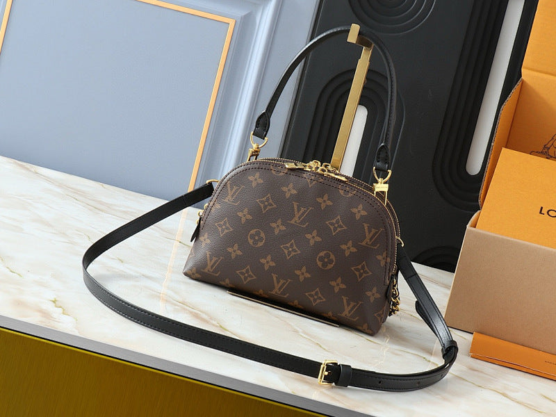 Dragons Bags ln Luxury Bag --81608