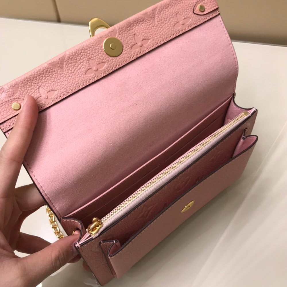 Dragons Bags ln Luxury Bag --60231