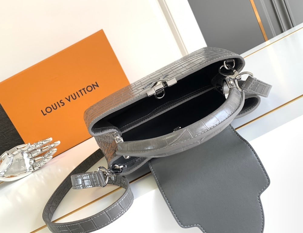 Dragons Bags ln Luxury Bag --96833