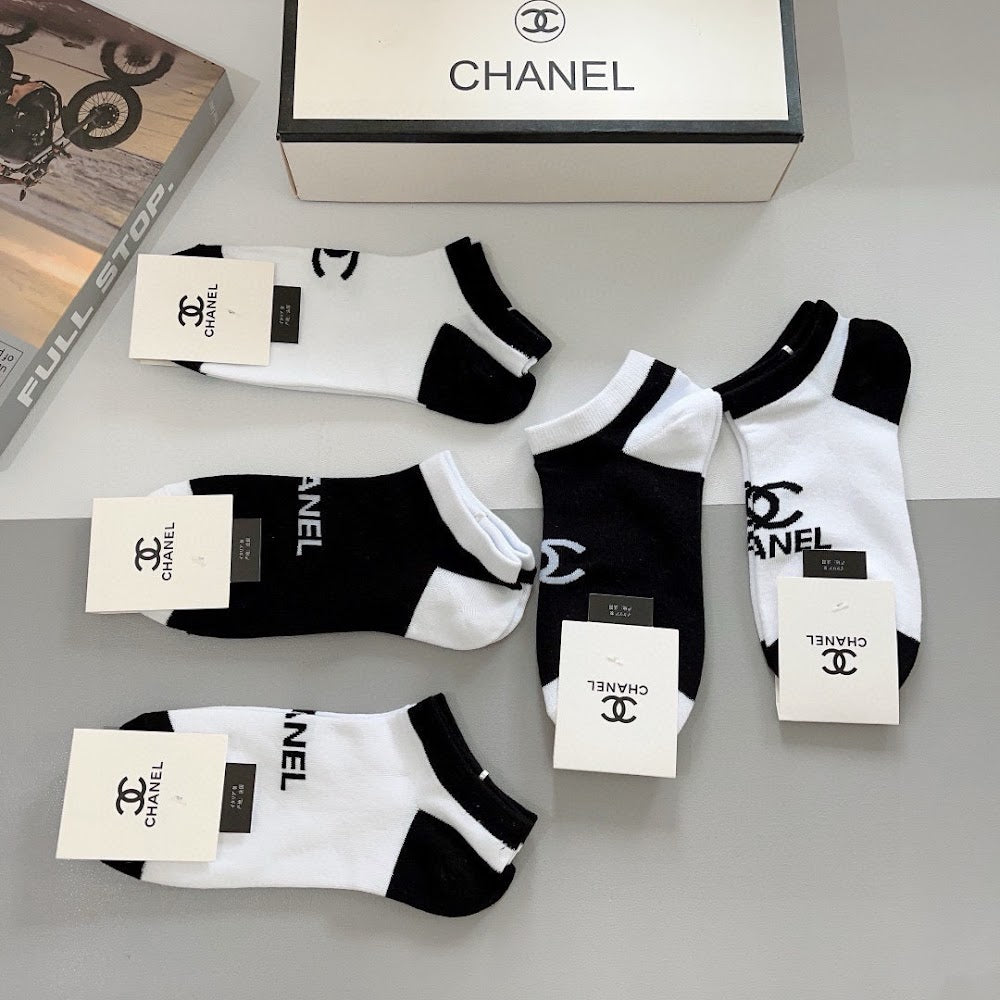 Dragons Bags Premium Luxury Socks --98206