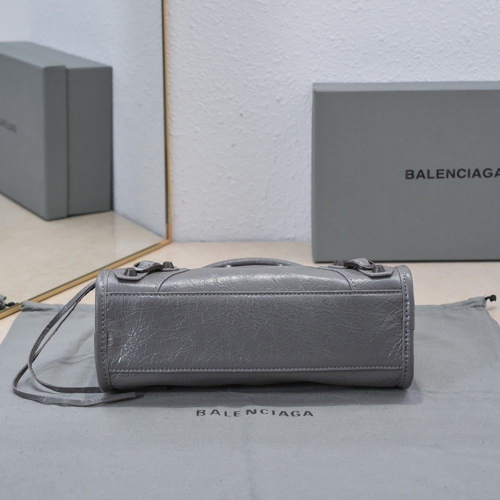 Dragons Bags Balenciaga Luxury Bag --111880