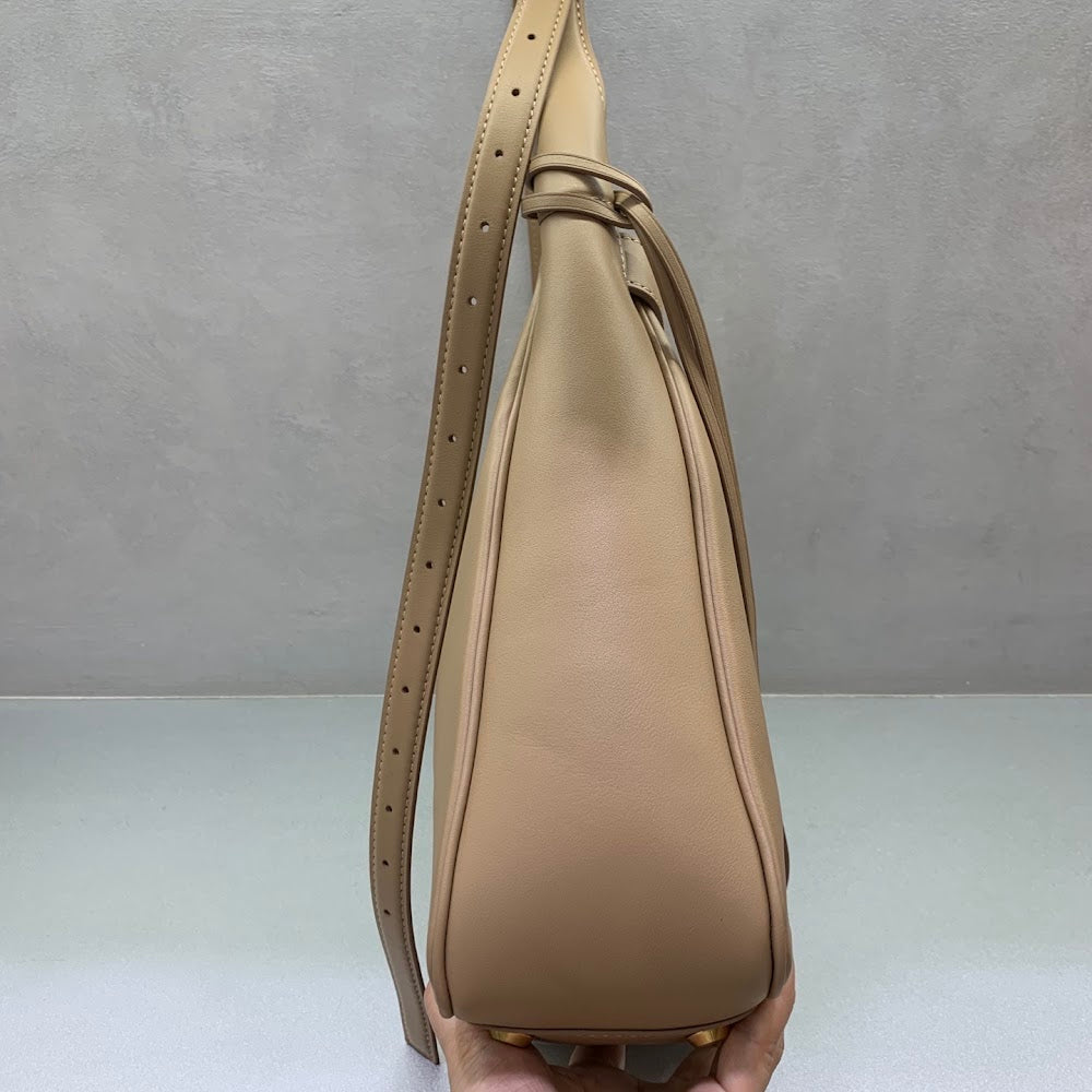 Dragons Bags Balenciaga Luxury Bag --110989