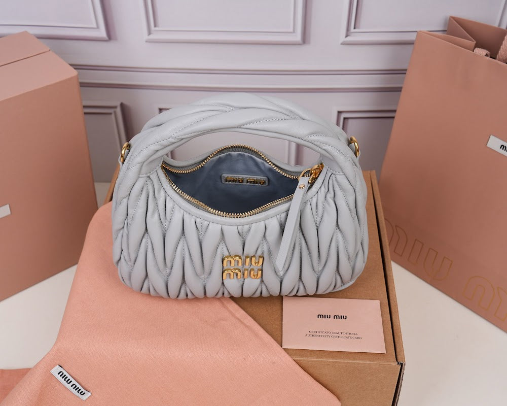 Dragons Bags Miun Miun Luxury Bag --122504