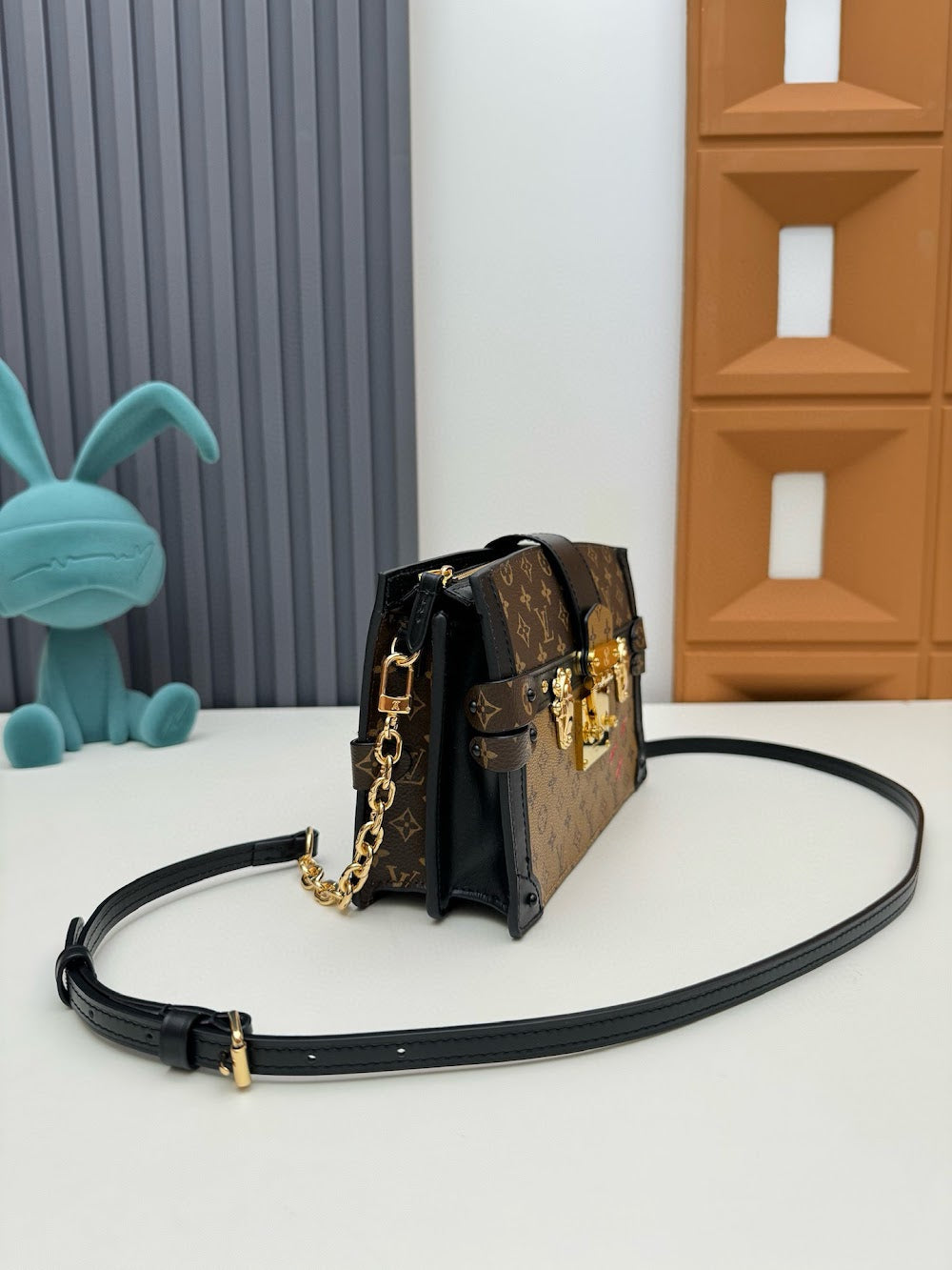 Dragons Bags ln Luxury Bag --81508