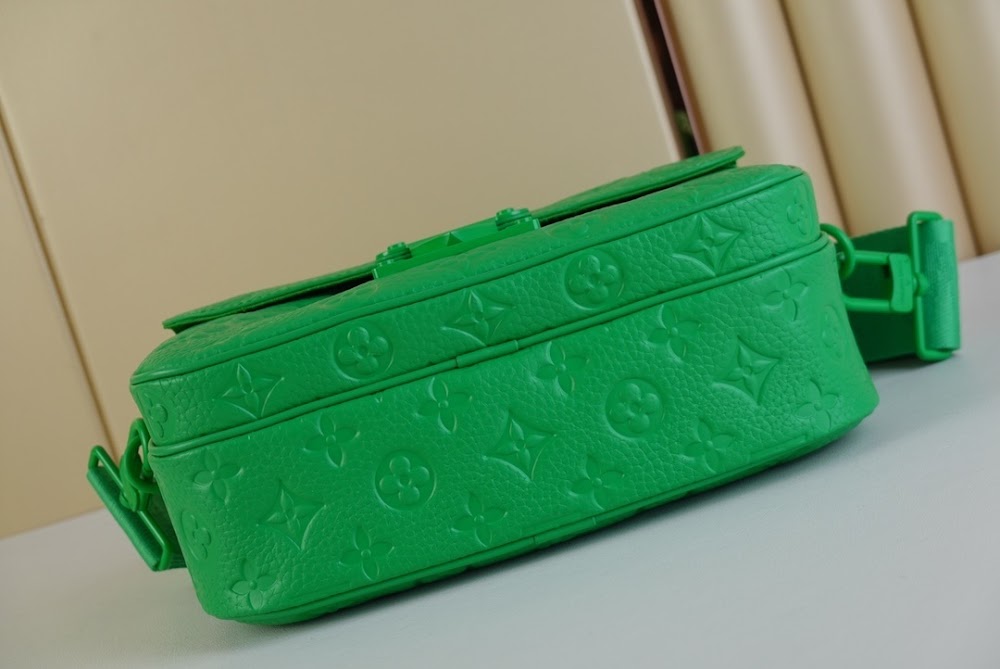 Dragons Bags ln Luxury Bag --61280