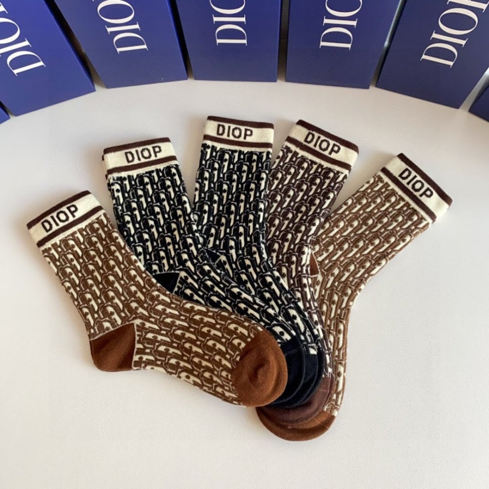 Dragons Bags Premium Luxury Socks --97927