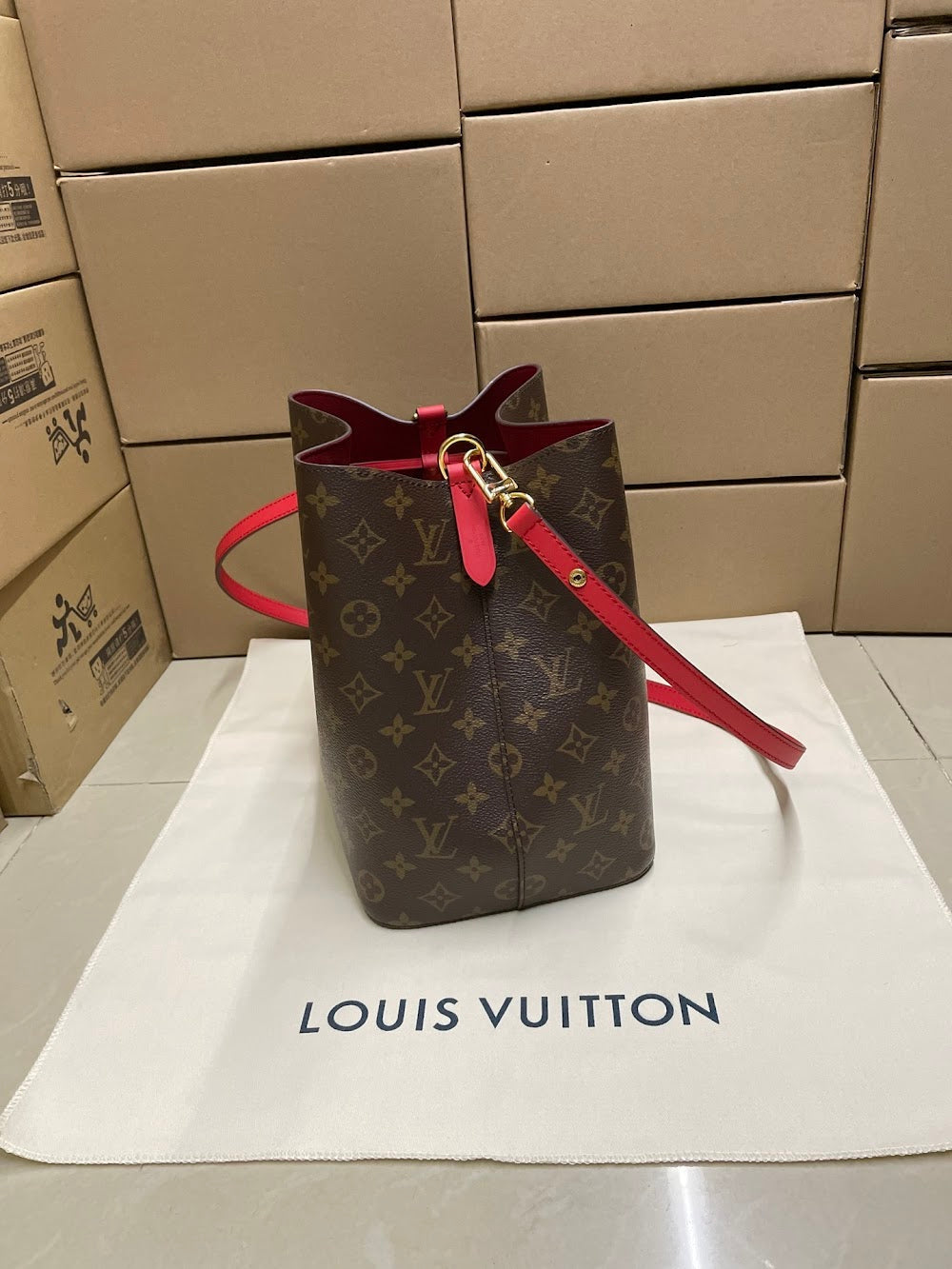 Dragons Bags ln Luxury Bag --96927
