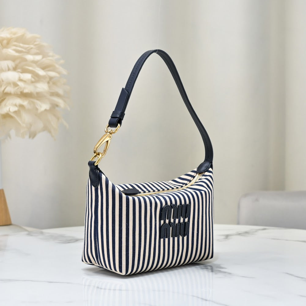 Dragons Bags Miun Miun Luxury Bag --123732