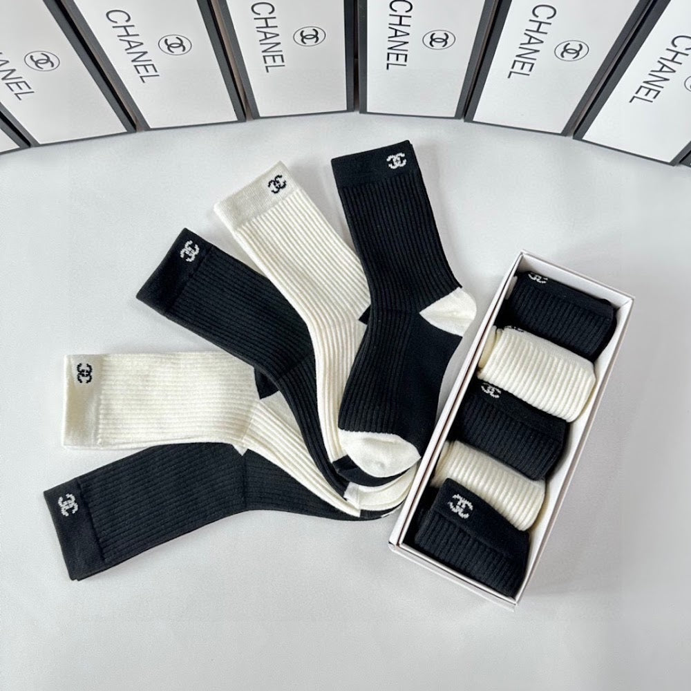 Dragons Bags Premium Luxury Socks --97806