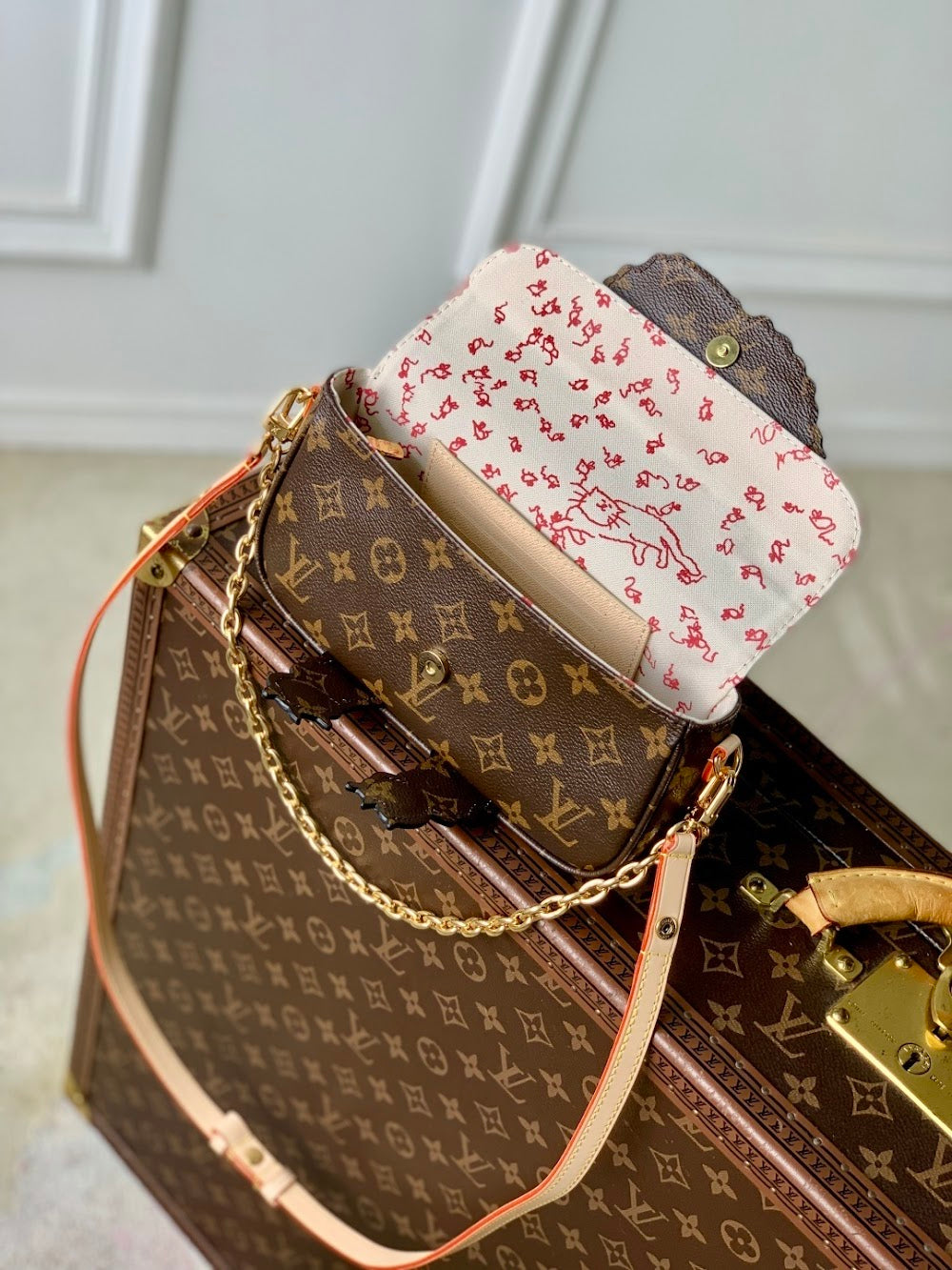 Dragons Bags ln Luxury Bag --97062
