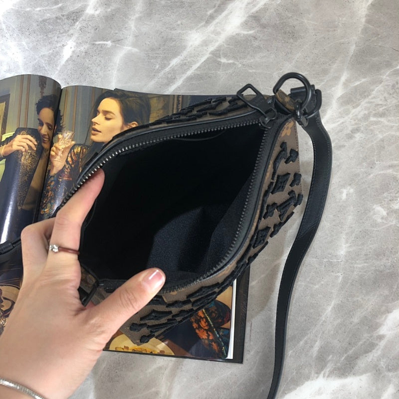 Dragons Bags ln Luxury Bag --60963