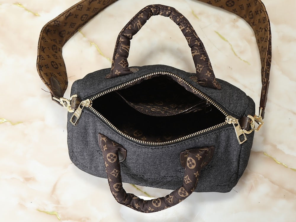 Dragons Bags ln Luxury Bag --77653