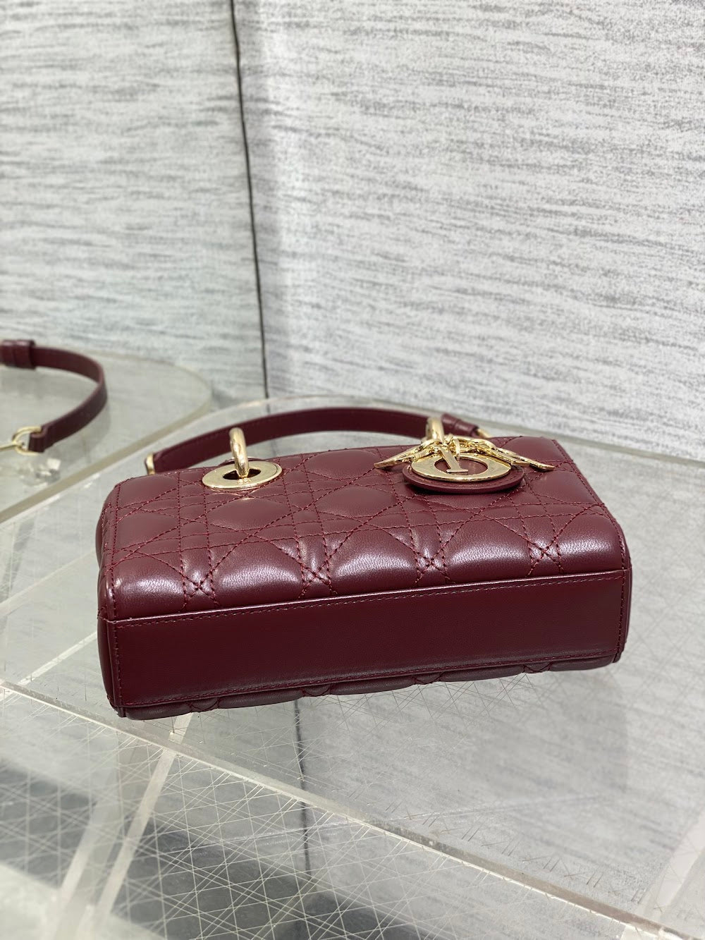 Dragons BagsDiorn Luxury Bag --116191