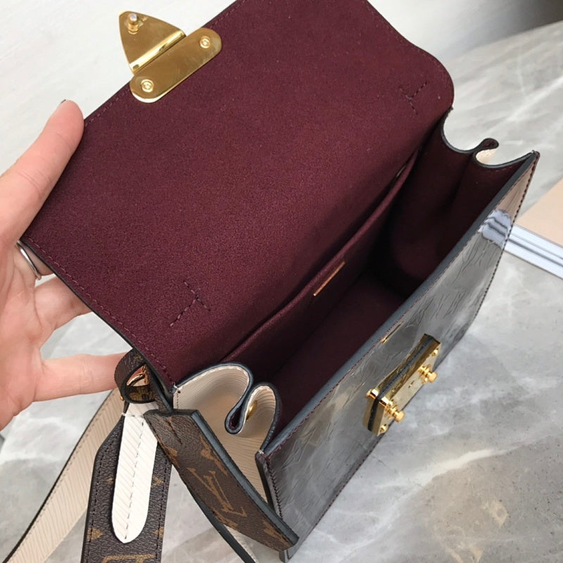 Dragons Bags ln Luxury Bag --66380
