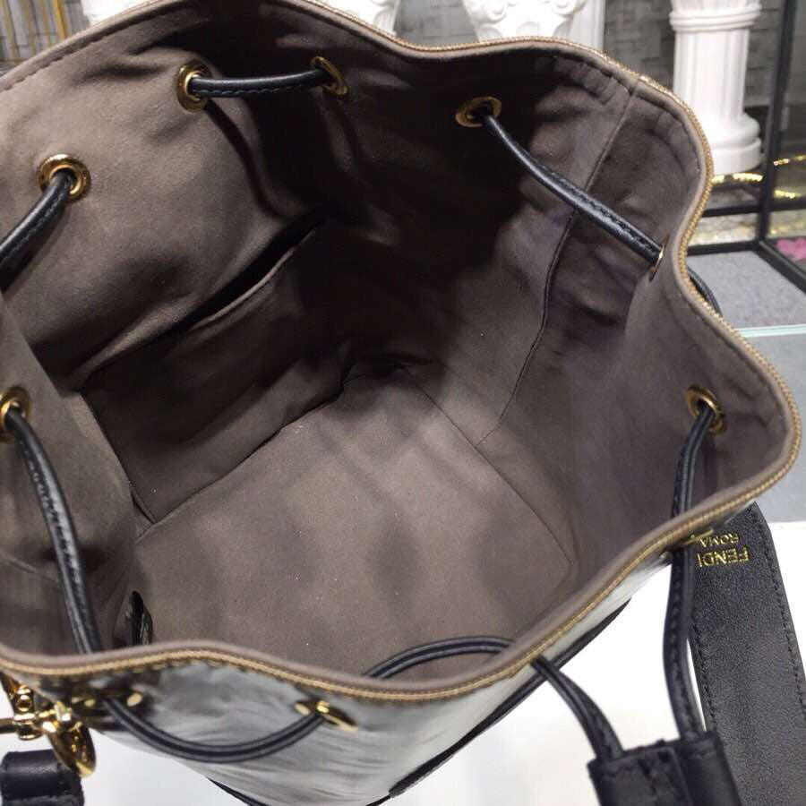 new-luxury-designer-bags-nm15179