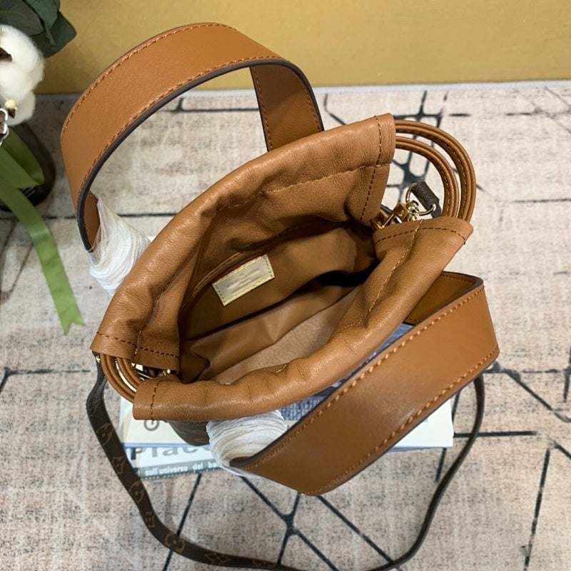 Dragons Bags ln Luxury Bag --59218