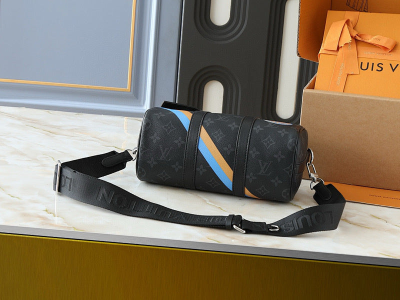 Dragons Bags ln Luxury Bag --81700
