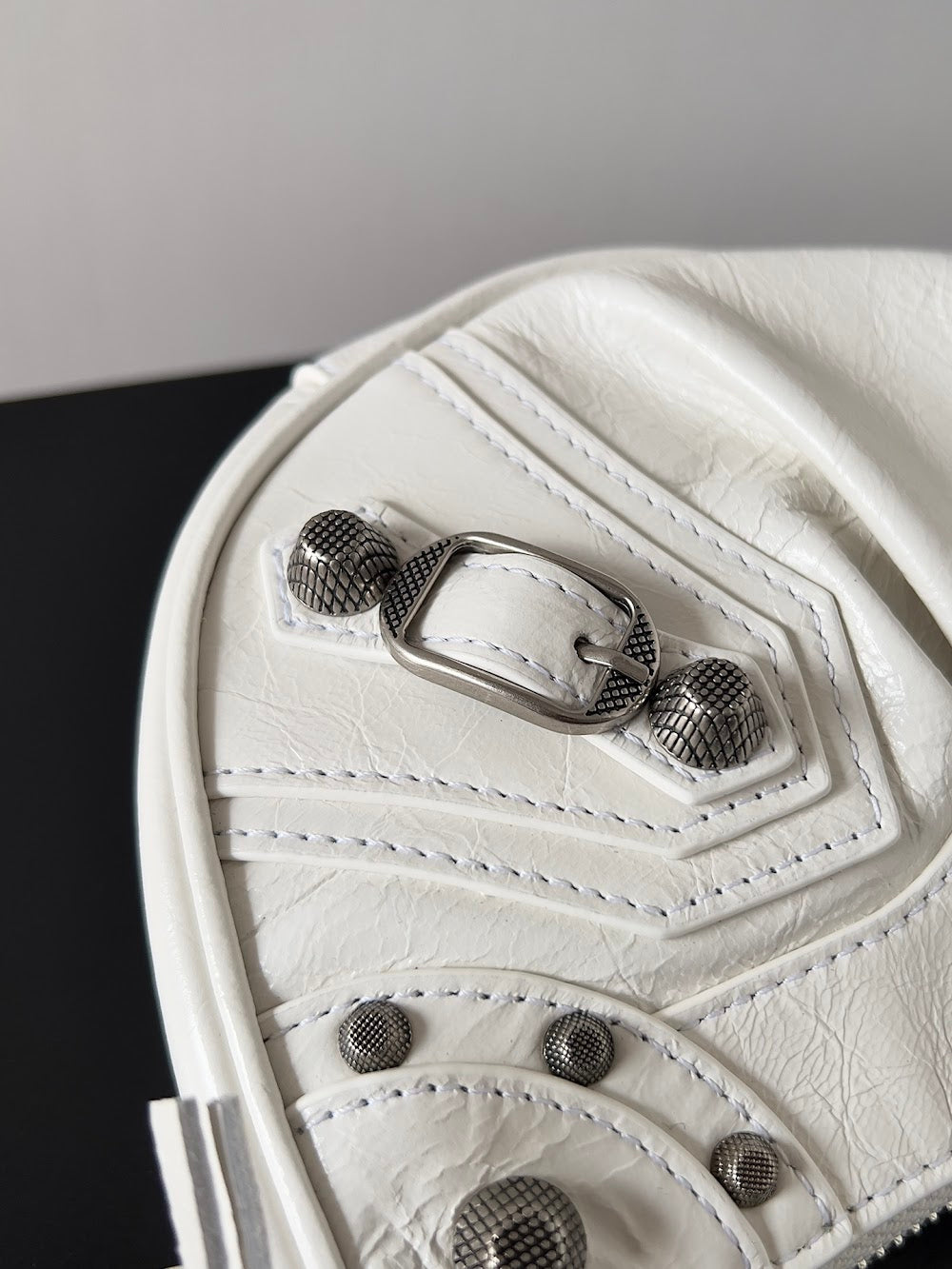 Dragons Bags Balenciaga Luxury Bag --111150