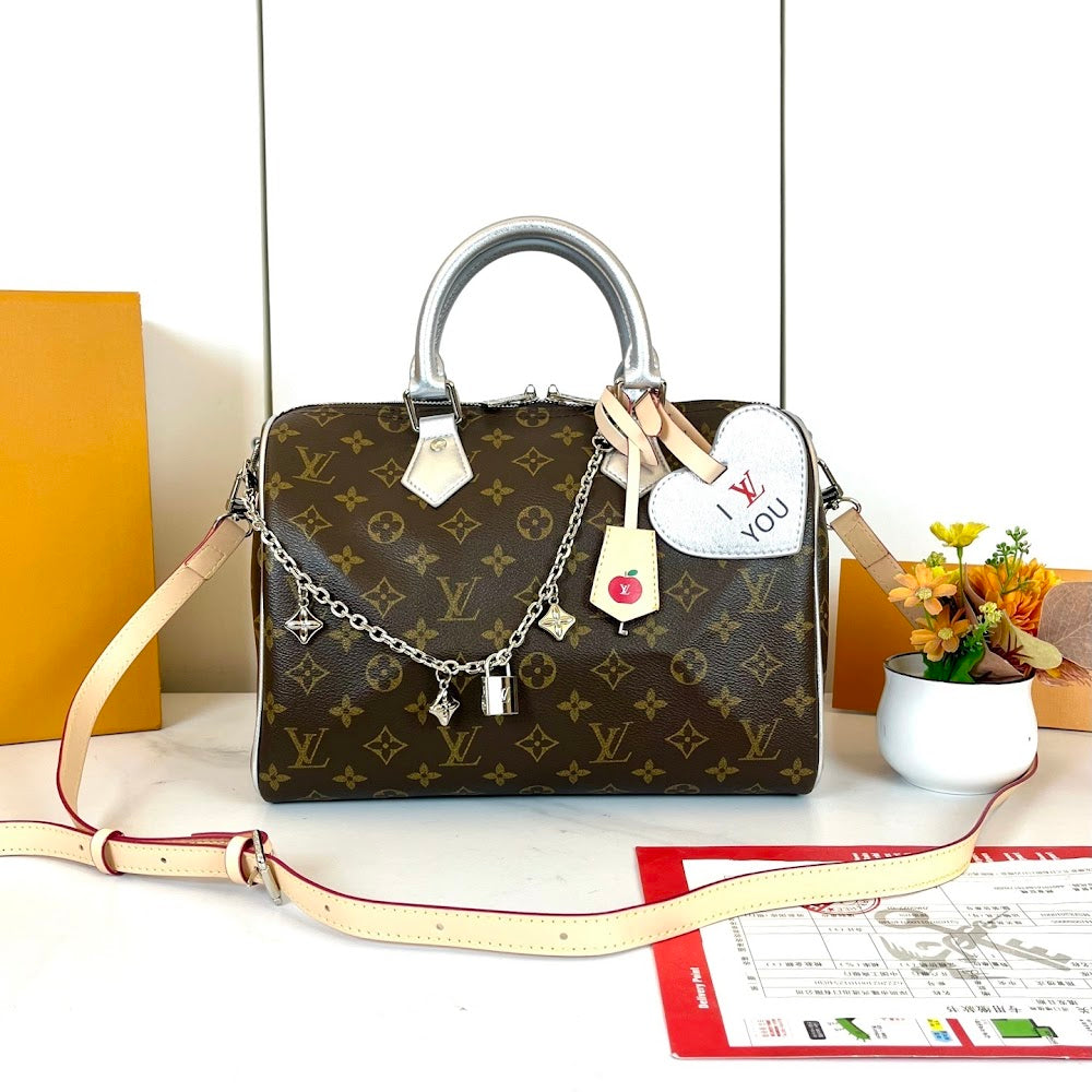 Dragons Bags ln Luxury Bag --77748