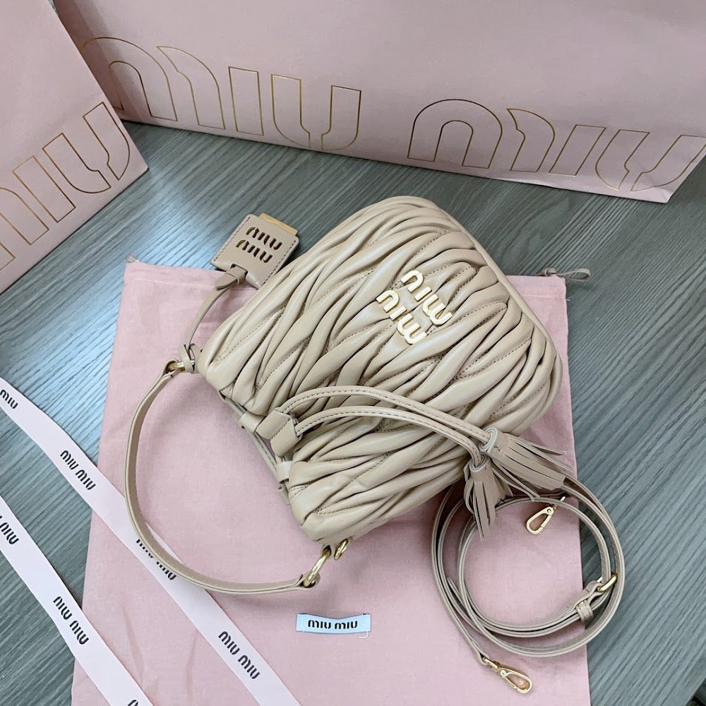 Dragons Bags Miun Miun Luxury Bag --122480
