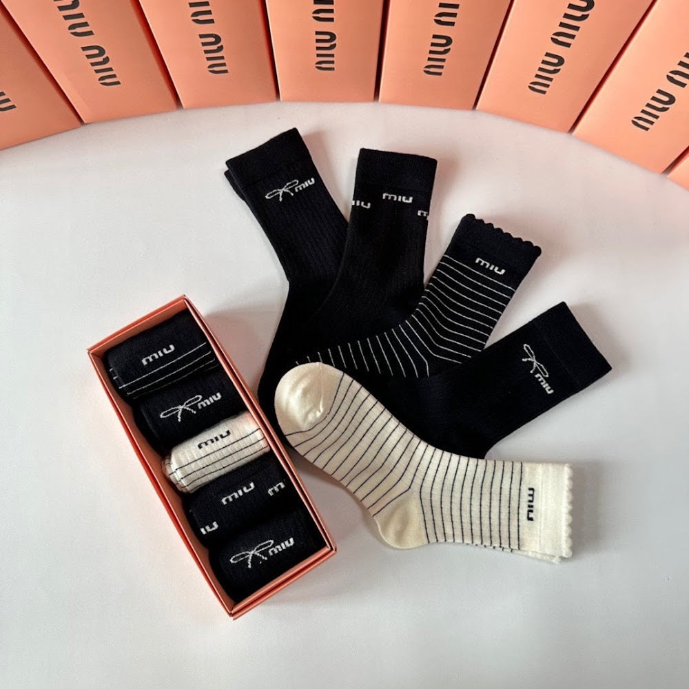 Dragons Bags Premium Luxury Socks --97763
