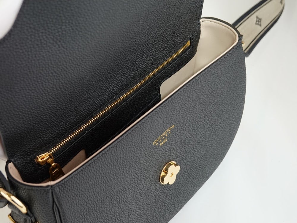 Dragons Bags ln Luxury Bag --60557