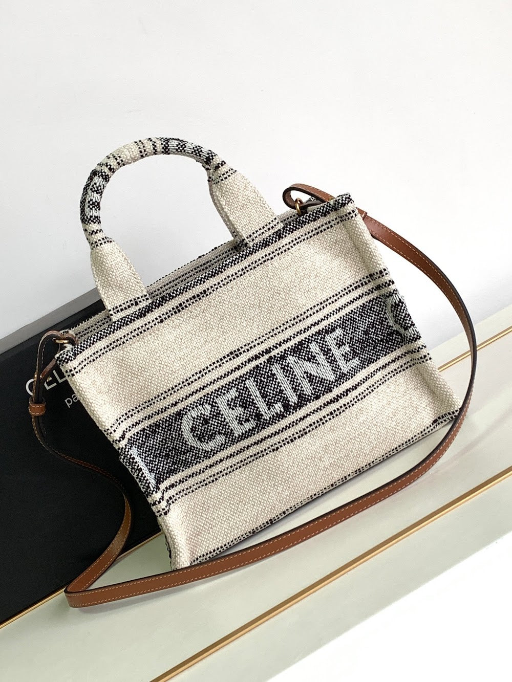 Dragons Bags Celine Luxury Bag --112120