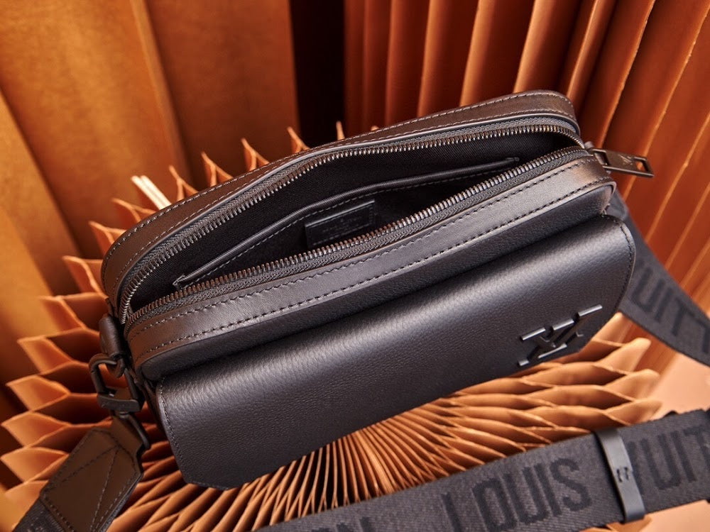 Dragons Bags ln Luxury Bag --71049