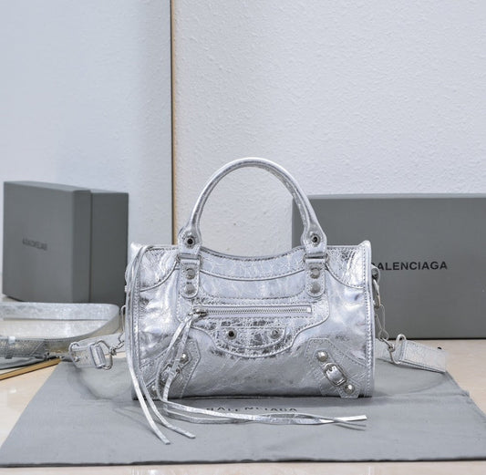 Dragons Bags Balenciaga Luxury Bag --111885