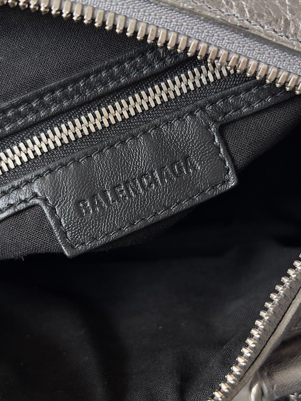 Dragons Bags Balenciaga Luxury Bag --111133