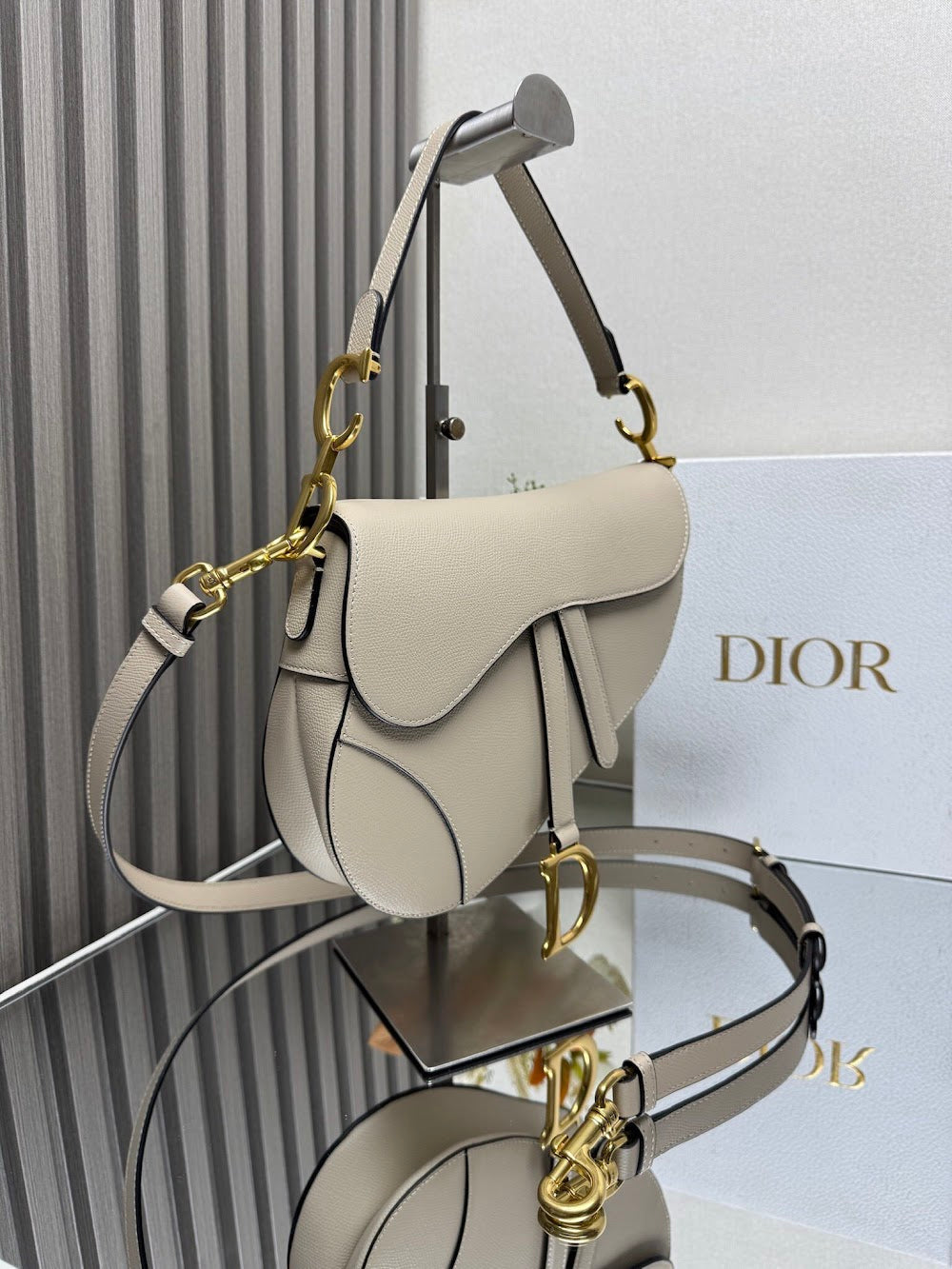 Dragons BagsDiorn Luxury Bag --115260