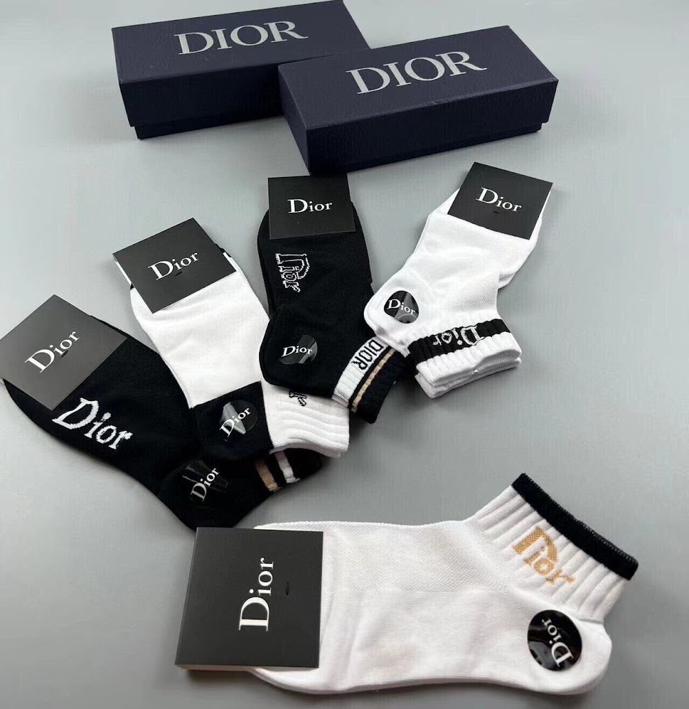Dragons Bags Premium Luxury Socks --97830