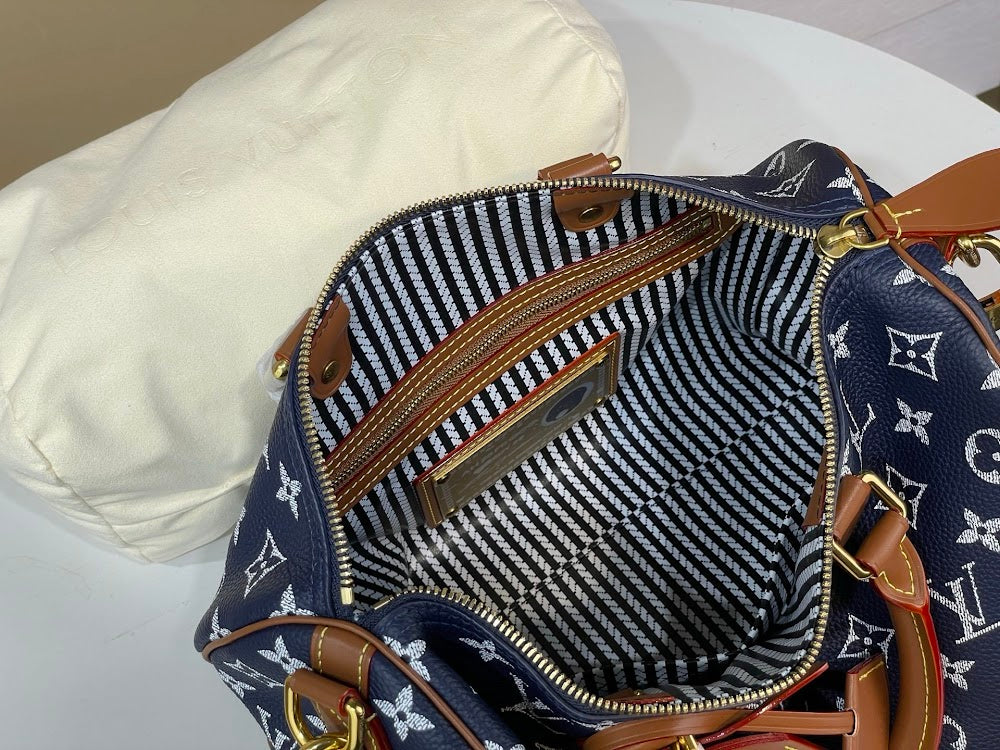 Dragons Bags ln Luxury Bag --95647