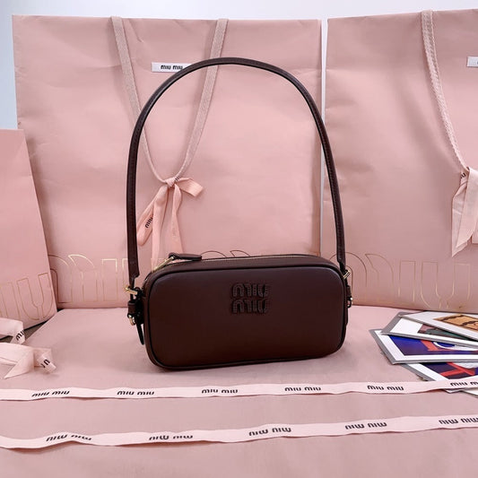 Dragons Bags Miun Miun Luxury Bag --123699