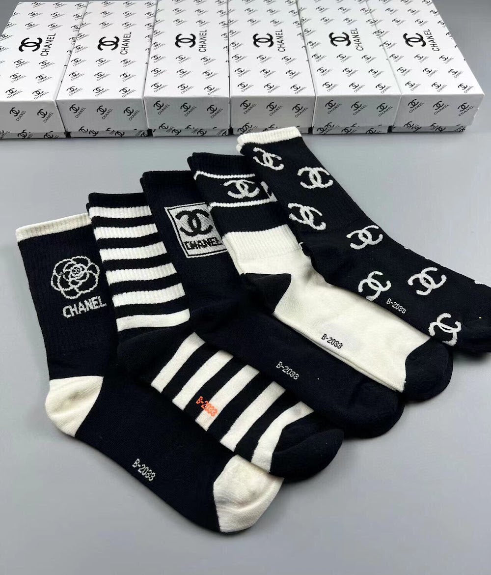 Dragons Bags Premium Luxury Socks --98332