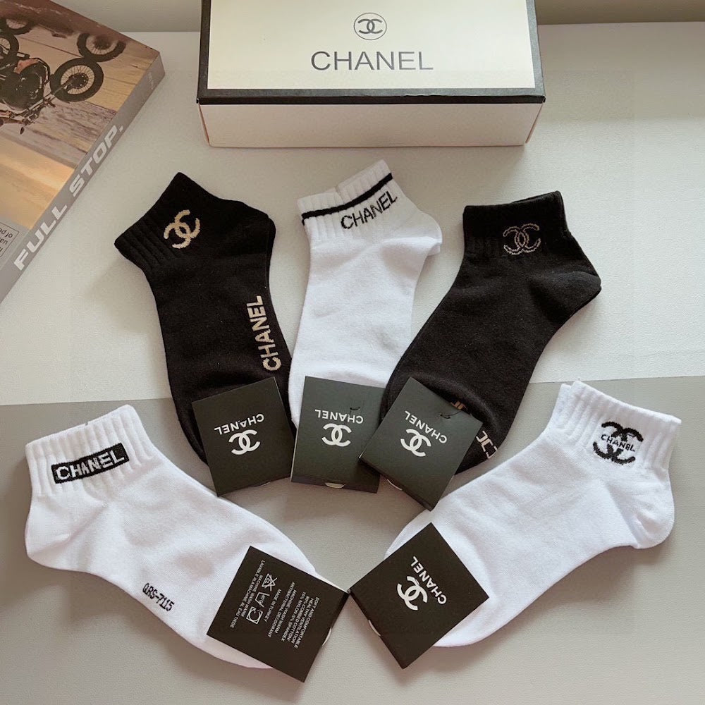 Dragons Bags Premium Luxury Socks --98092