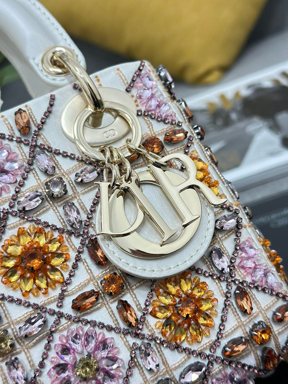Dragons BagsDiorn Luxury Bag --116322