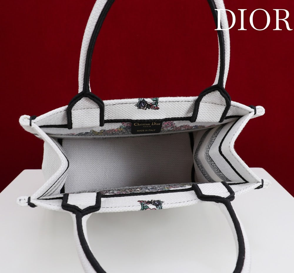 Dragons BagsDiorn Luxury Bag --116157