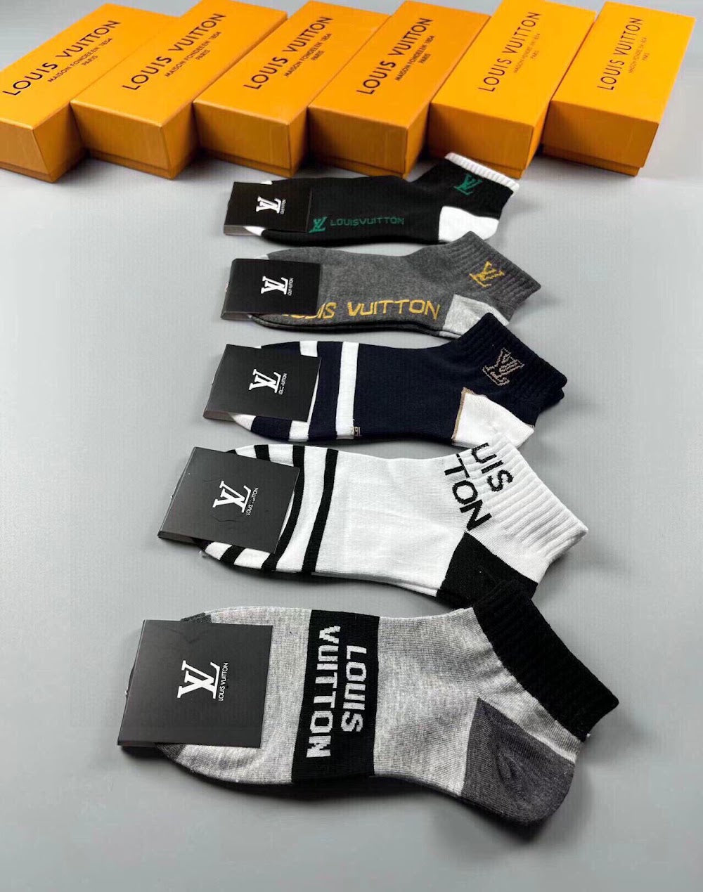Dragons Bags Premium Luxury Socks --98082