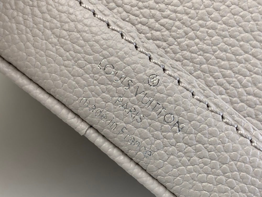 Dragons Bags ln Luxury Bag --62614