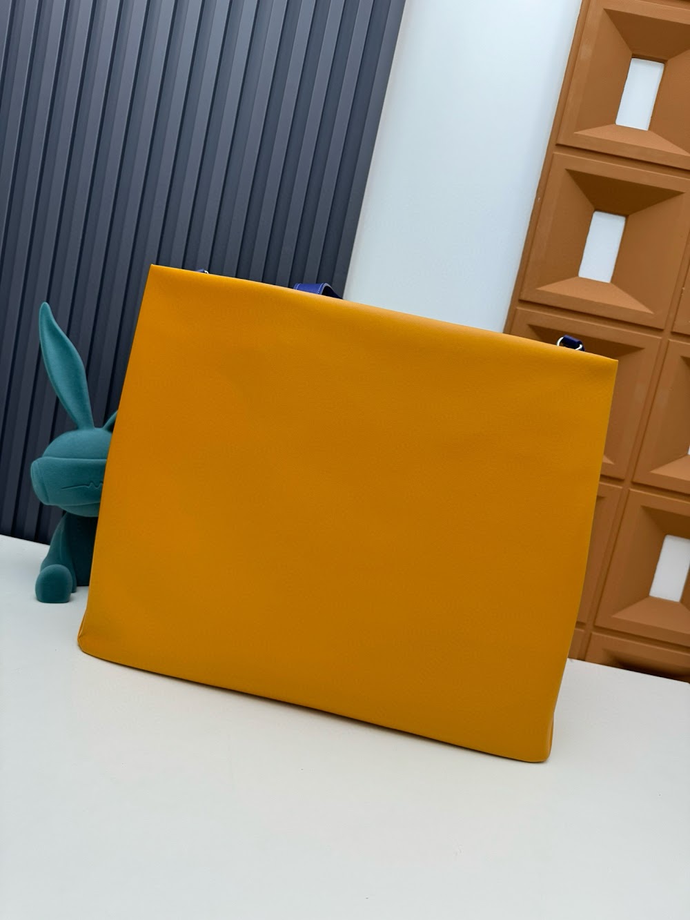 Dragons Bags ln Luxury Bag --81505