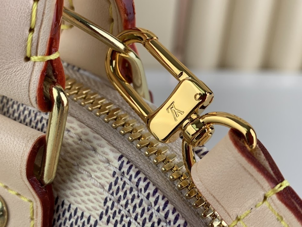 Dragons Bags ln Luxury Bag --68084